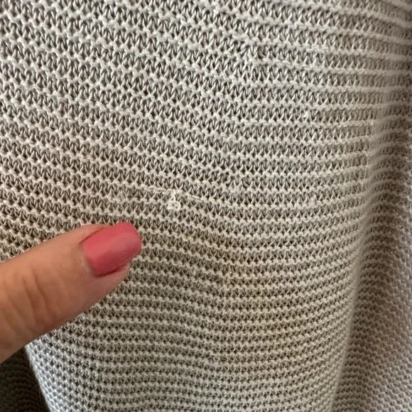 Eileen Fisher linen sweater vest features a v neck sleeveless  Size Large - Picture 5 of 10